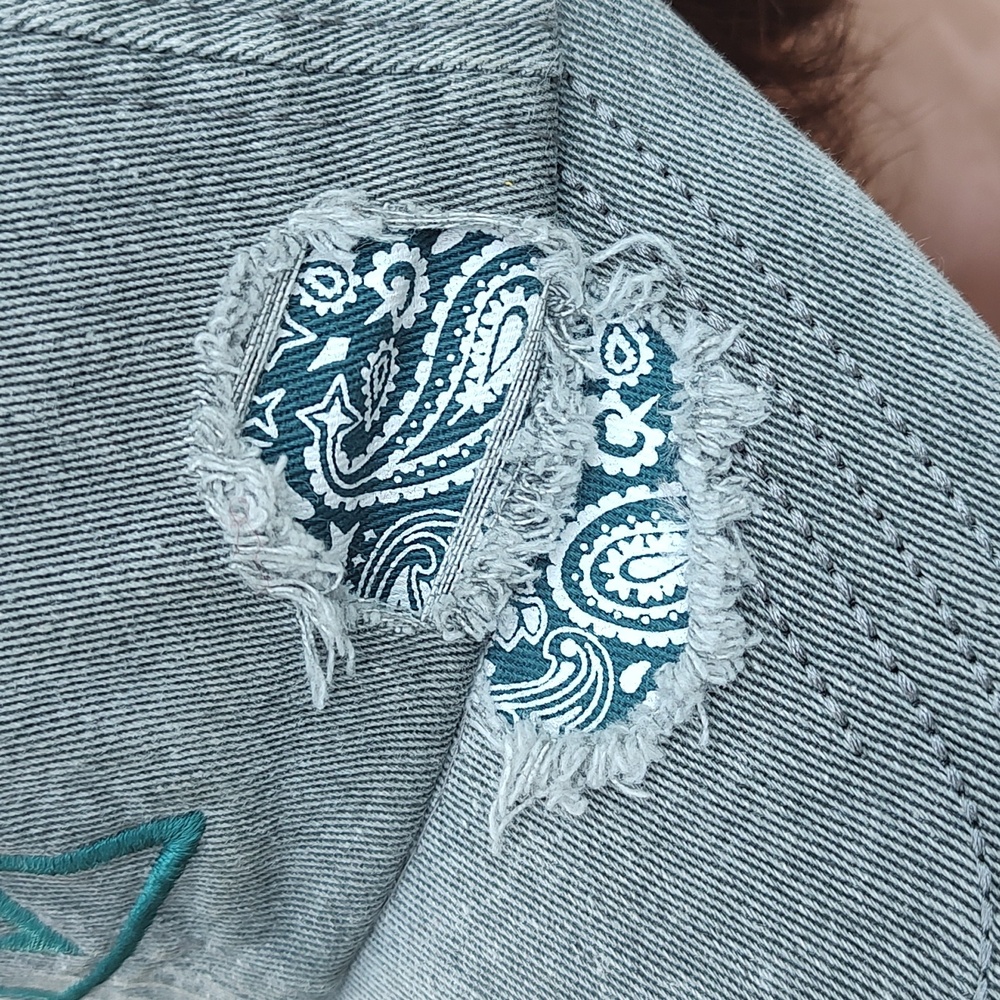 Soul2soul Embroidered Logo Distressed Strapback Hat Cap View 5
